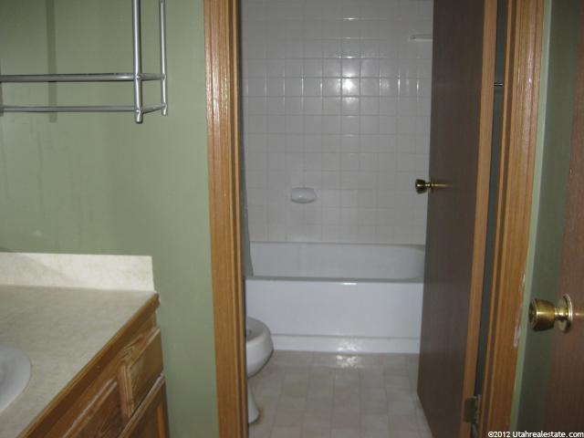 1464 S 1650 E, Ogden, UT 84404 — photo 3