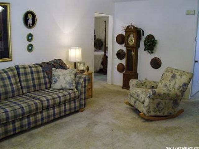 533 S Jackson Ave, Ogden, UT 84404 — photo 3