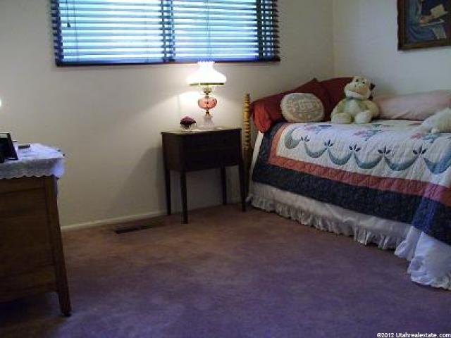 533 S Jackson Ave, Ogden, UT 84404 — photo 4