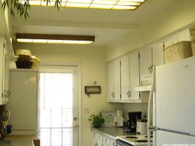 533 S Jackson Ave, Ogden, UT 84404 — photo 8