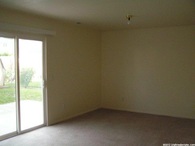 821 W 4200 S, Riverdale, UT 84405 — photo 12