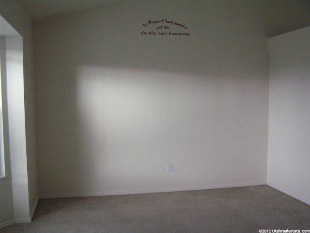 821 W 4200 S, Riverdale, UT 84405 — photo 5