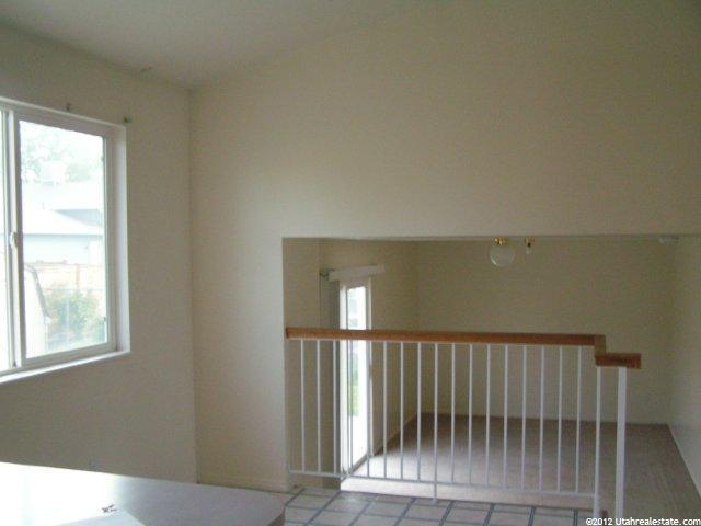 821 W 4200 S, Riverdale, UT 84405 — photo 7