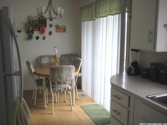 693 W 2400 N, Layton, UT 84040 — photo 5