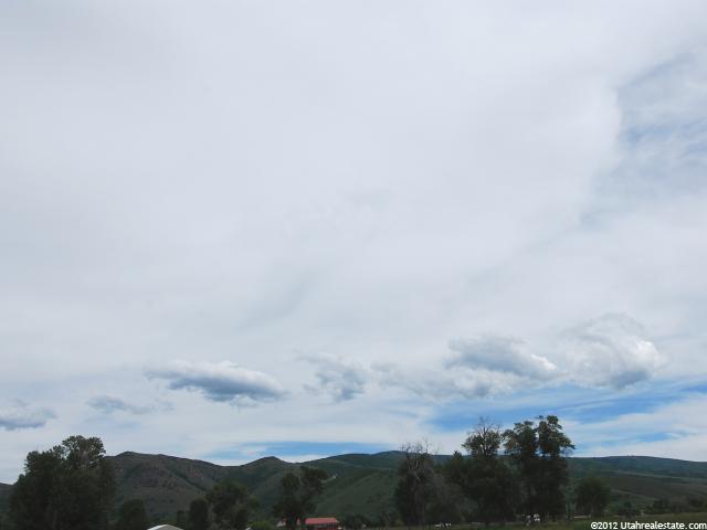 187 S 9200 E, Huntsville, UT 84317 — photo 4