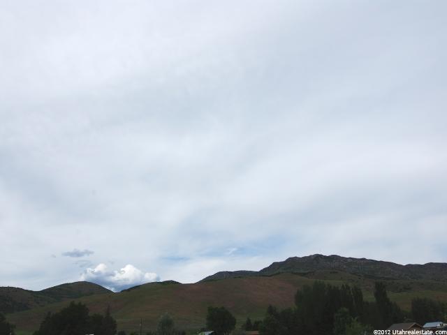 187 S 9200 E, Huntsville, UT 84317 — photo 5