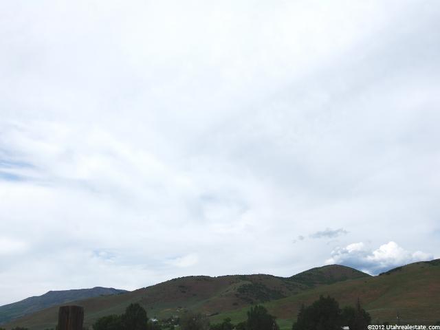 187 S 9200 E, Huntsville, UT 84317 — photo 8