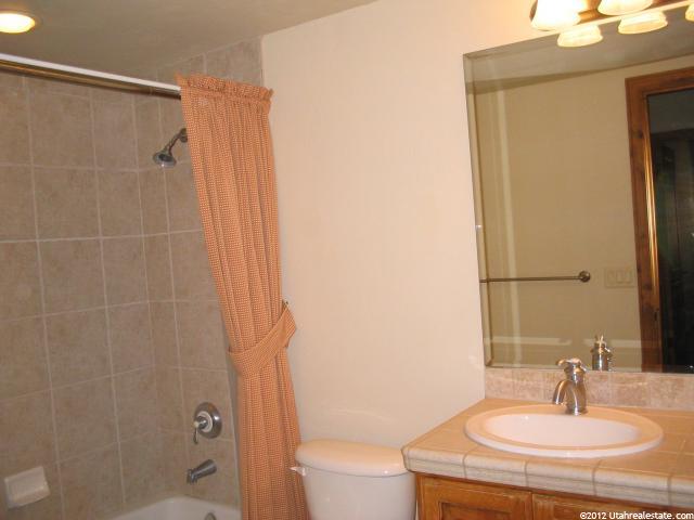 1072 N Turnberry Ct, Midway, UT 84049 — photo 2