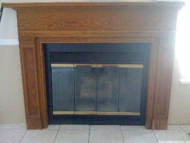 759 E Gables St, Midvale, UT 84047 — photo 2