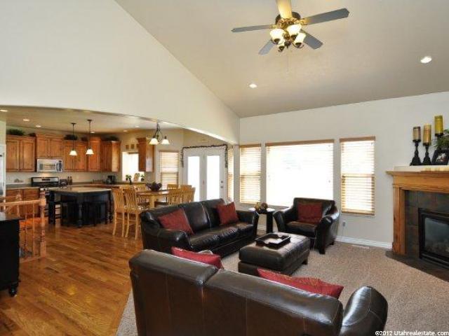 745 S 600 W, Layton, UT 84041 — photo 5
