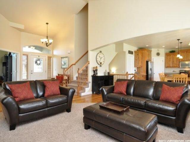 745 S 600 W, Layton, UT 84041 — photo 9