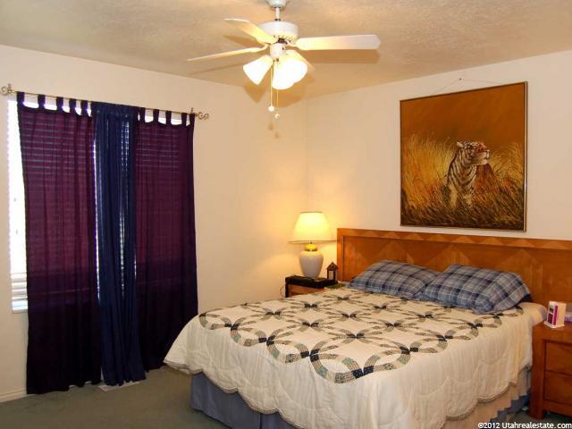 307 S 1050 E, Layton, UT 84041 — photo 12