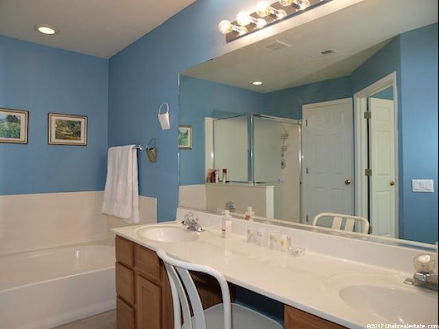 352 E Cranberry Hill Dr, Draper, UT 84020 — photo 9