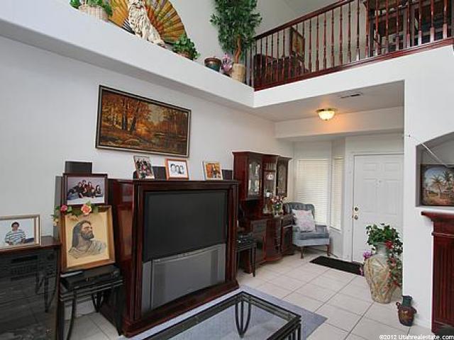 727 E Sandy Point Dr S, Sandy, UT 84094 — photo 9