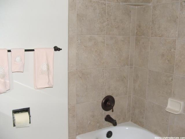 2144 W 4900 S, Roy, UT 84067 — photo 5