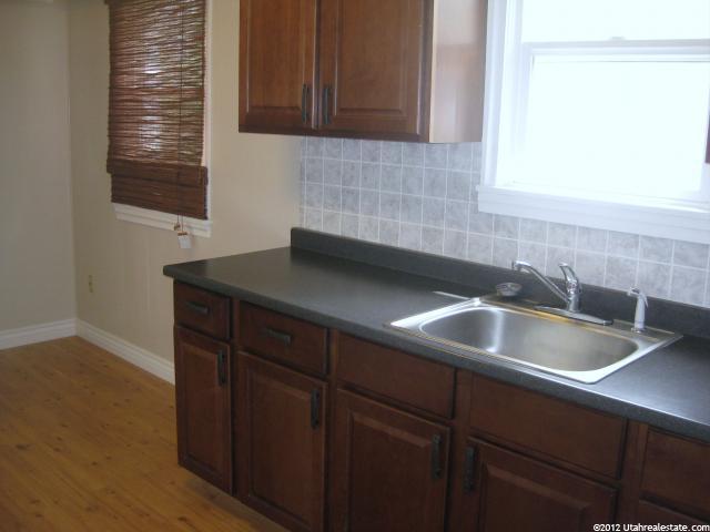 937 E Rushton S, Ogden, UT 84401 — photo 2