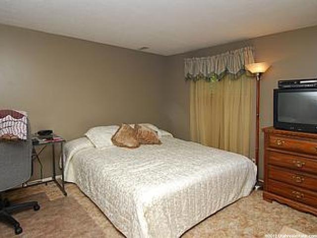 1968 N 2600 E, Layton, UT 84040 — photo 8