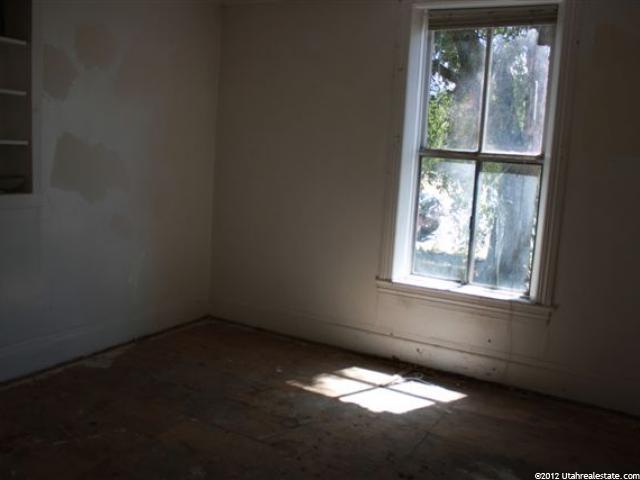 176 E 33rd St, Ogden, UT 84401 — photo 3