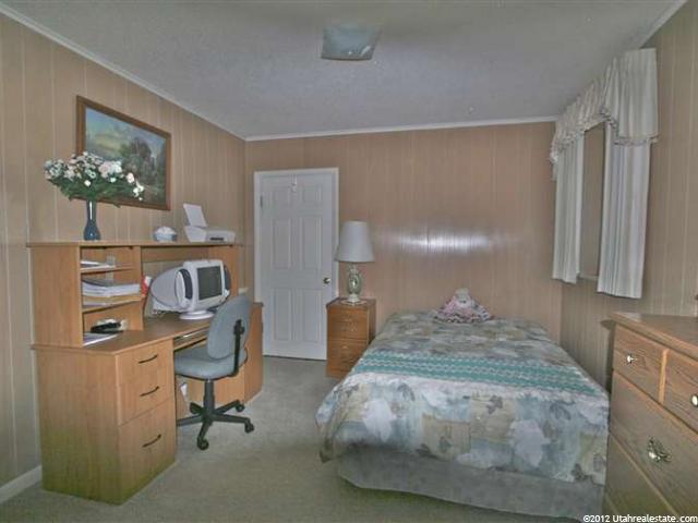 90 W 300 N, Hyrum, UT 84319 — photo 7