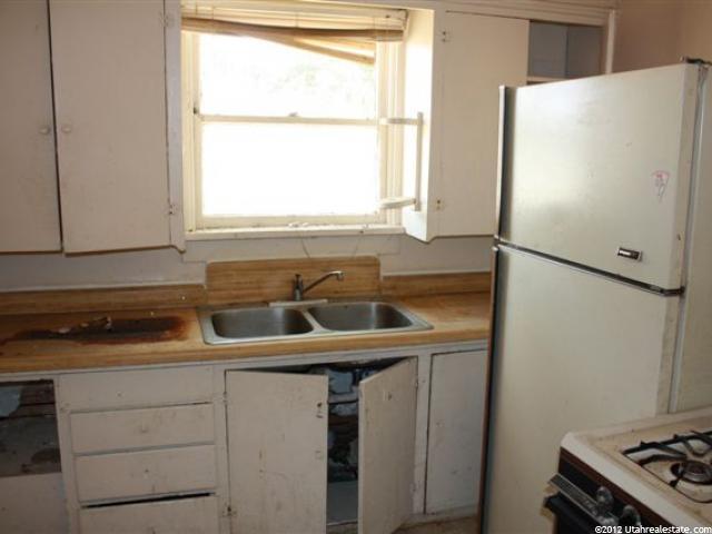 3122 Ogden Ave, Ogden, UT 84401 — photo 7