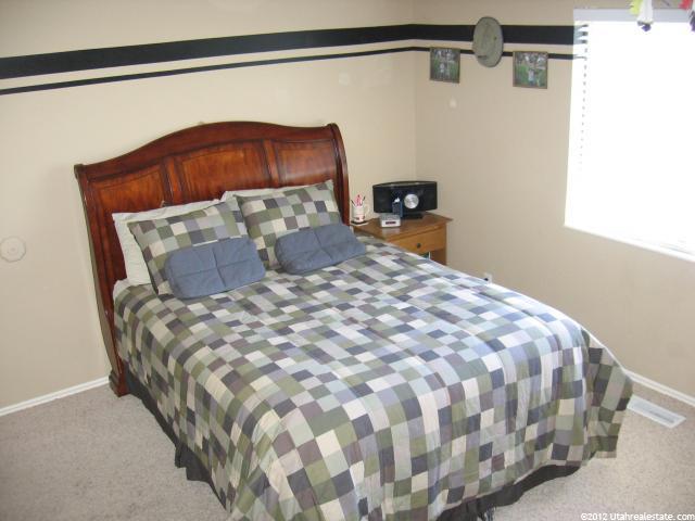 721 W 2350 N, West Bountiful, UT 84087 — photo 10