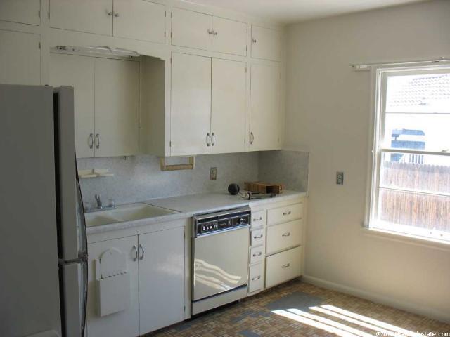55 E 6100 S, Murray, UT 84157 — photo 4