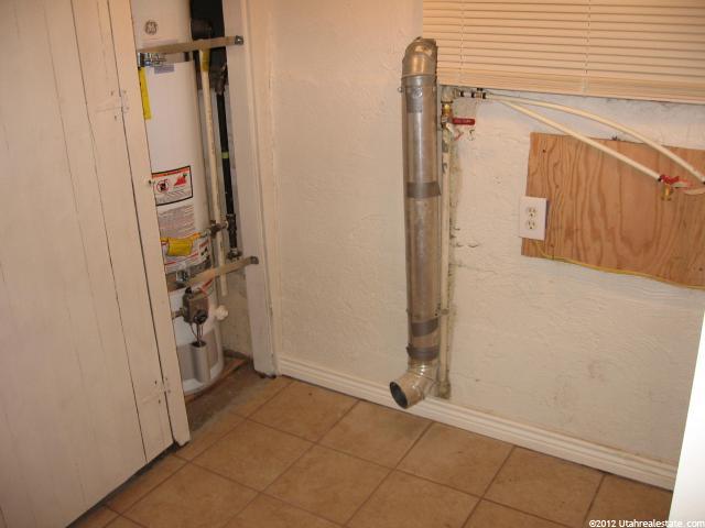 655 E 40th St, South Ogden, UT 84403 — photo 11