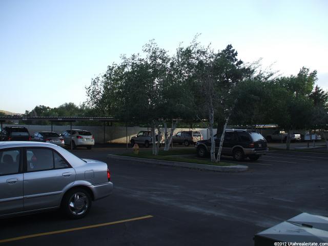 2095 S Main St E #20, Bountiful, UT 84010 — photo 9