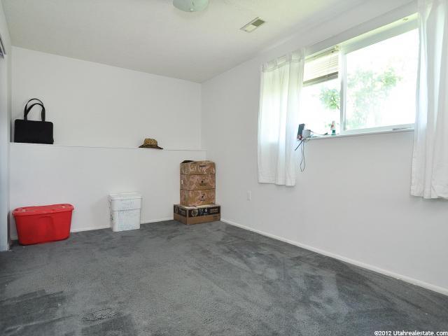 597 W 1225 N, Clinton, UT 84015 — photo 11