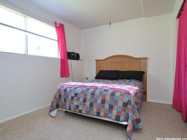 597 W 1225 N, Clinton, UT 84015 — photo 9