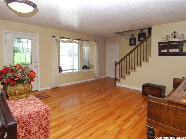 768 S Aspen Way, Layton, UT 84040 — photo 5