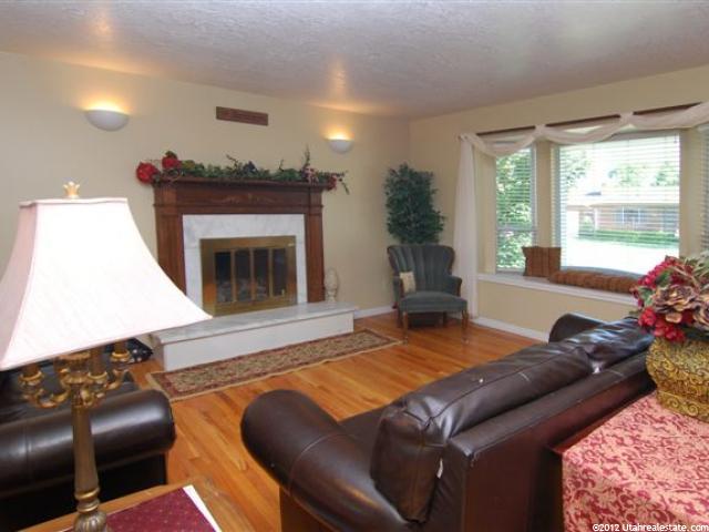 768 S Aspen Way, Layton, UT 84040 — photo 10