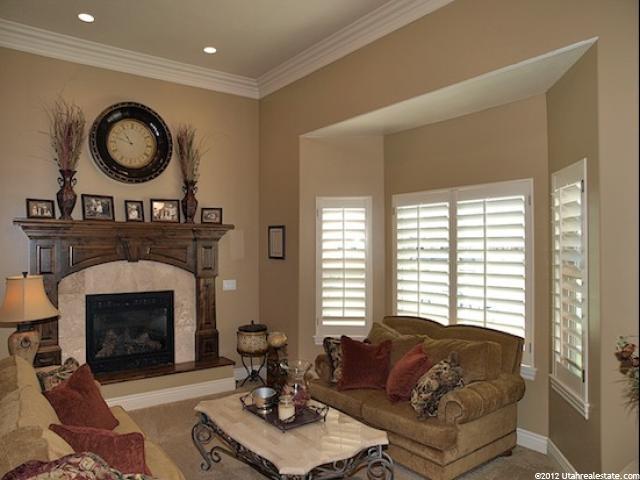 828 W 2075 S, Syracuse, UT 84075 — photo 4