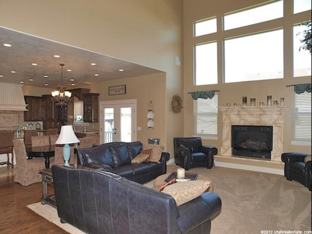 828 W 2075 S, Syracuse, UT 84075 — photo 5