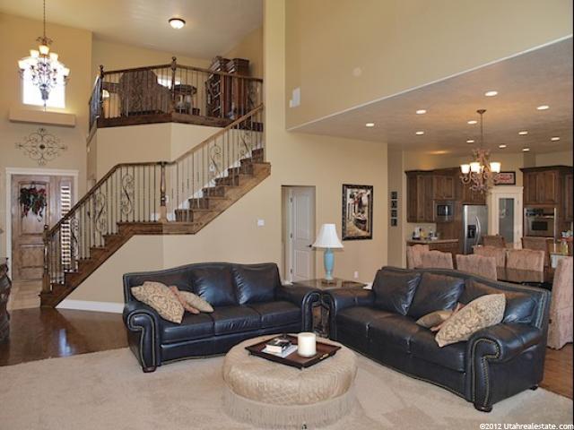 828 W 2075 S, Syracuse, UT 84075 — photo 6