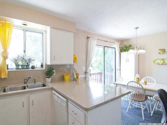 3083 W 1925 N, Clinton, UT 84015 — photo 6