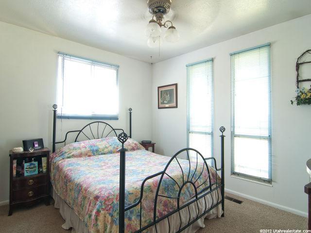 3083 W 1925 N, Clinton, UT 84015 — photo 7