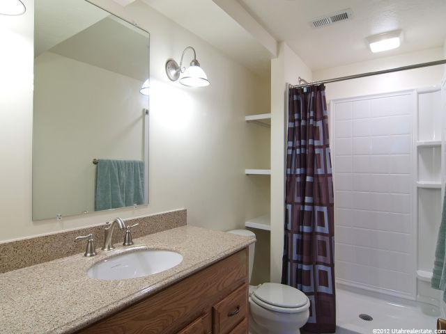 3083 W 1925 N, Clinton, UT 84015 — photo 8