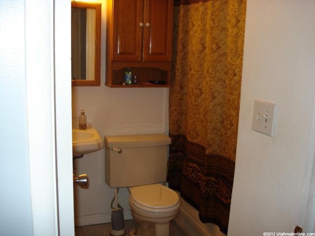 56 N 800 E, Bountiful, UT 84010 — photo 12