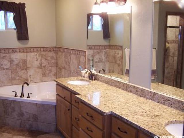 136 E 1280 N, Pleasant Grove, UT 84062 — photo 10