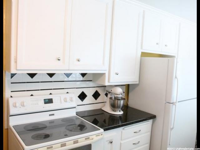 171 E 1400 S, Bountiful, UT 84010 — photo 7