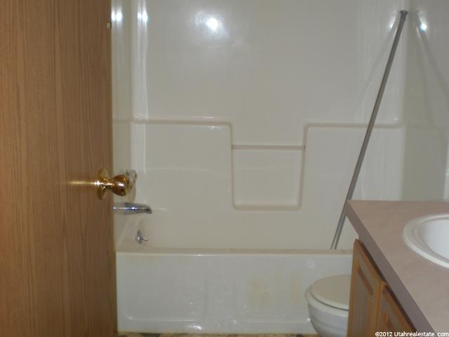 1111 N 2000 W #256, Farr West, UT 84404 — photo 10