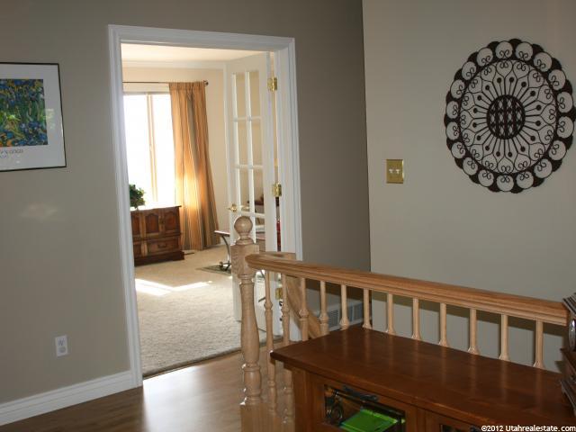 1301 E Indian Trail Cir S, Bountiful, UT 84010 — photo 2