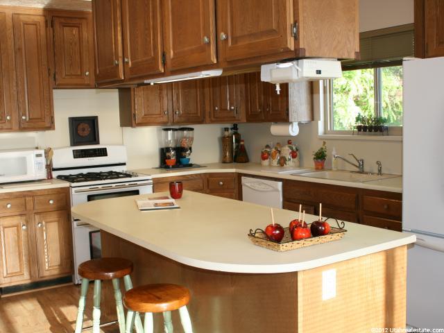 1301 E Indian Trail Cir S, Bountiful, UT 84010 — photo 3