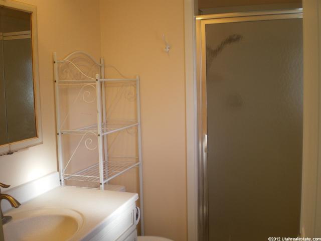 10750 S 930 E, Sandy, UT 84094 — photo 9