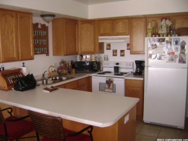 919 N 1125 W, Layton, UT 84041 — photo 4