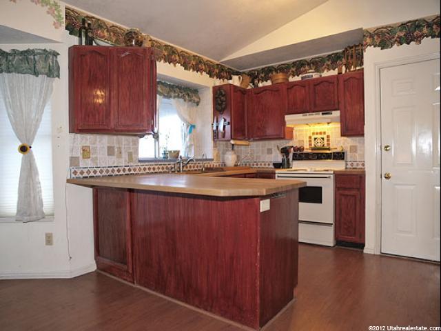 7779 S Strawberry Loop, West Jordan, UT 84084 — photo 5