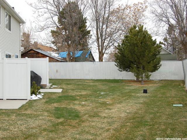 1008 E Sara Ln S, Ogden, UT 84404 — photo 11