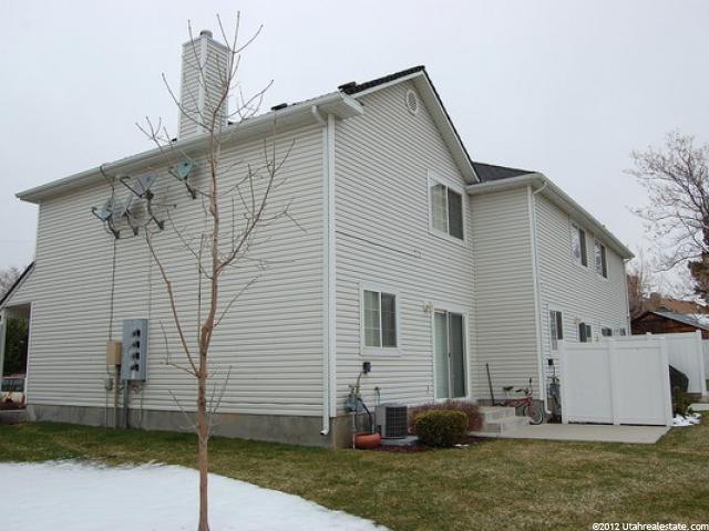 1008 E Sara Ln S, Ogden, UT 84404 — photo 10