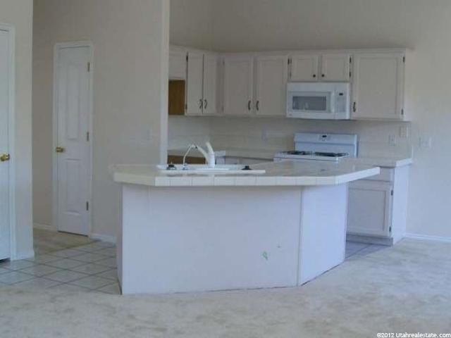 512 N 2270 Cir E, St. George, UT 84790 — photo 3